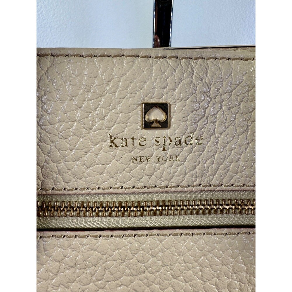 Kate Spade Southport Avenue Oden 100% Cowhide Leather Large Tote Bag - Picture 4 of 16